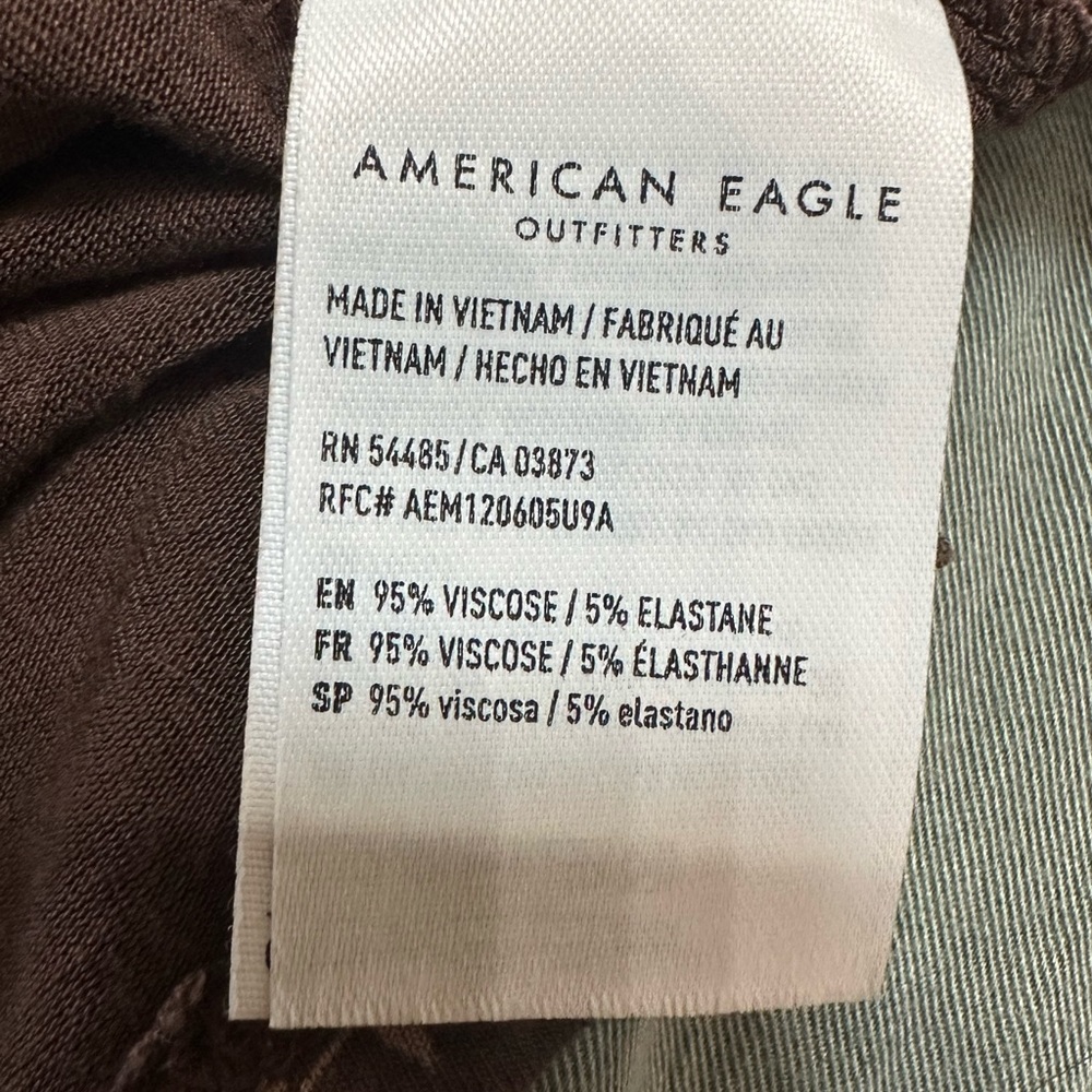 American Eagle Seeveless Top - Picture 4 of 5
